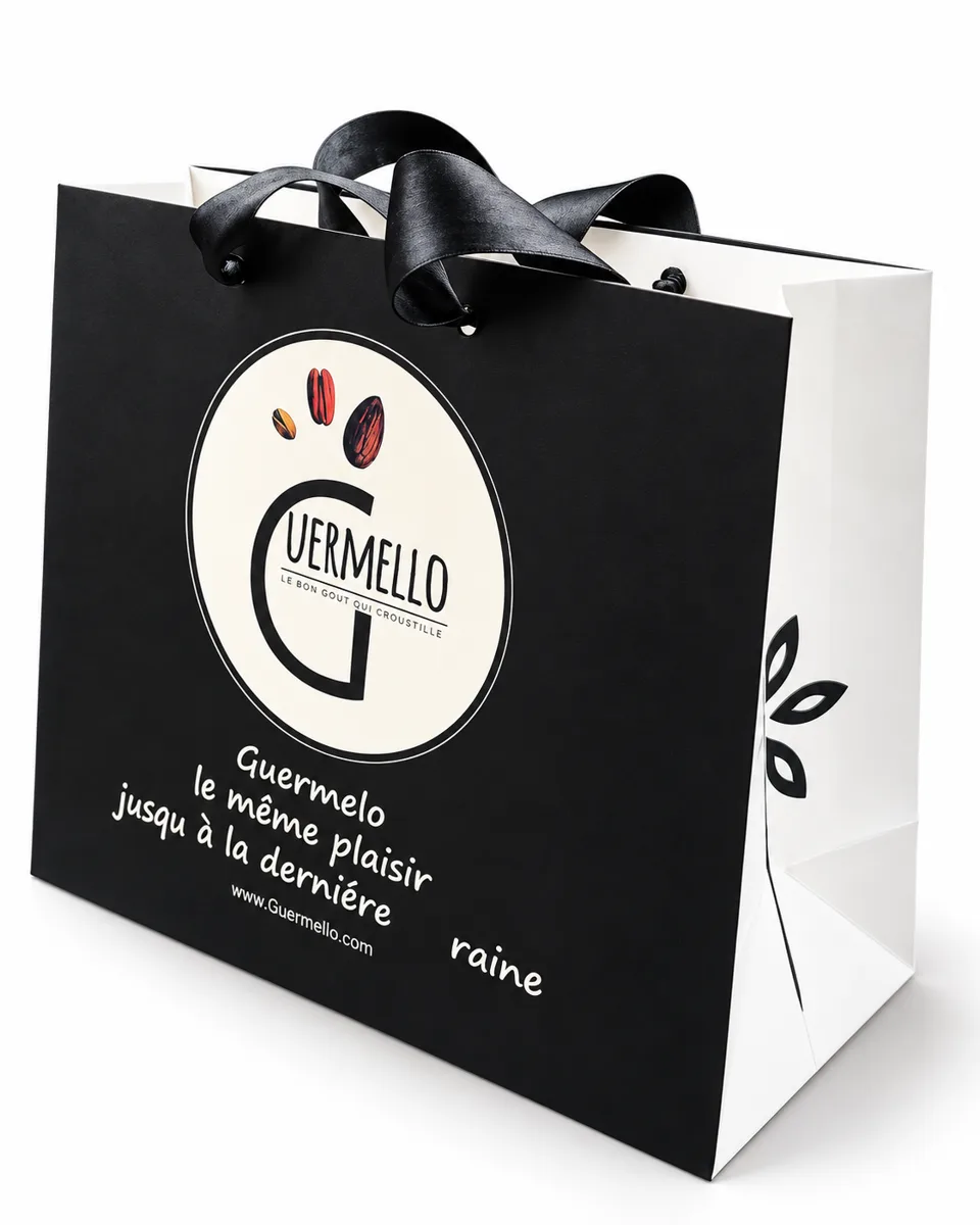 Sac papier noir Guermello, poignées ruban satin